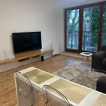 Elegant 2room Just 12 Min To The Daire *