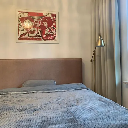 Elegant 2room Just 12 Min To The 아파트 *