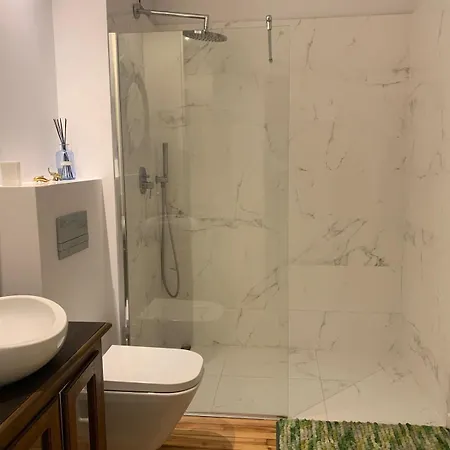 Elegant 2room Just 12 Min To The * 소포트