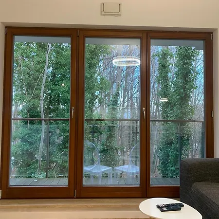 Elegant 2room Just 12 Min To The