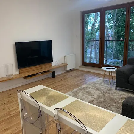 Elegant 2room Just 12 Min To The 아파트 *
