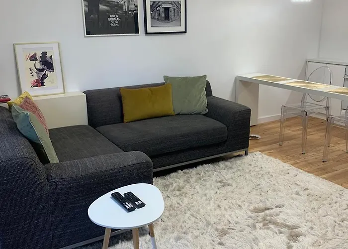 Elegant 2room Just 12 Min To The